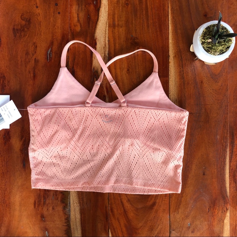 Beyond Yoga Mesh In Line Cropped Tank - Picture 4 of 5